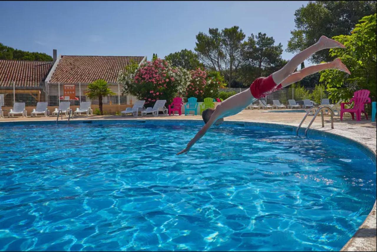 Domaine Des Iscles Hotel La Roque-d'Antheron Eksteriør billede